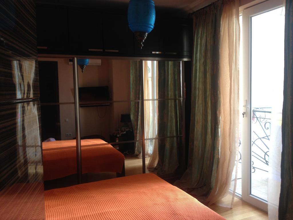 Apartment Sea Avenue Batoumi Extérieur photo
